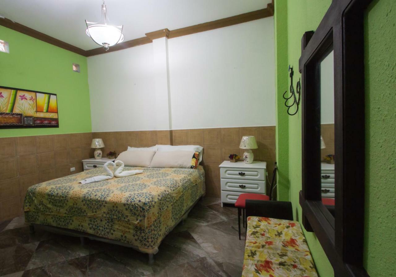 Hostal Casa De Grethel Flores Eksteriør bilde