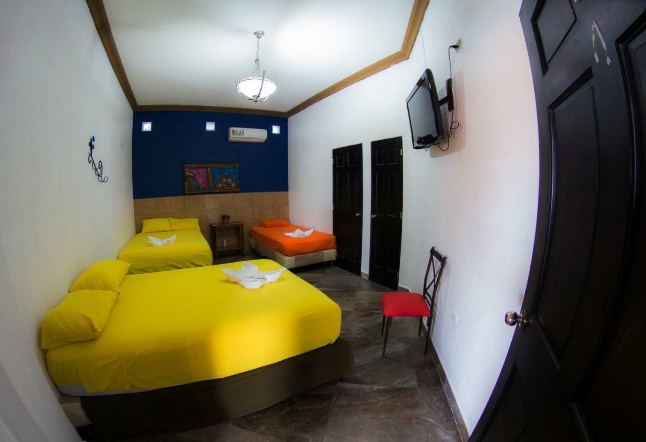 Hostal Casa De Grethel Flores Eksteriør bilde