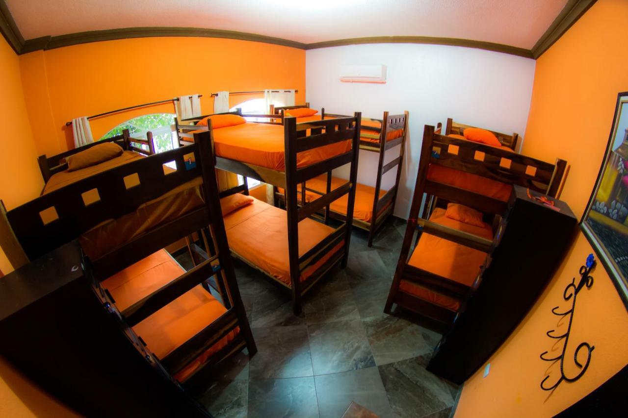 Hostal Casa De Grethel Flores Eksteriør bilde