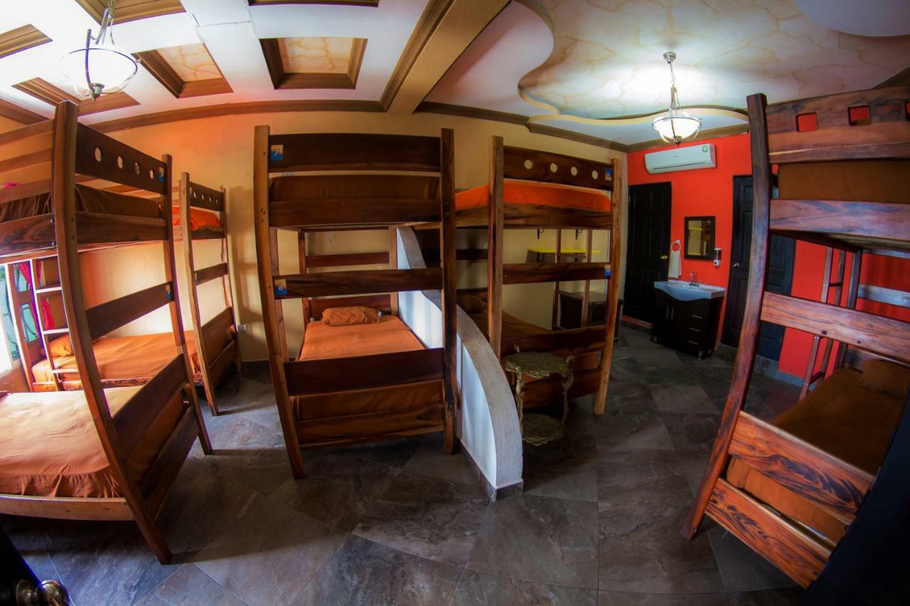 Hostal Casa De Grethel Flores Eksteriør bilde